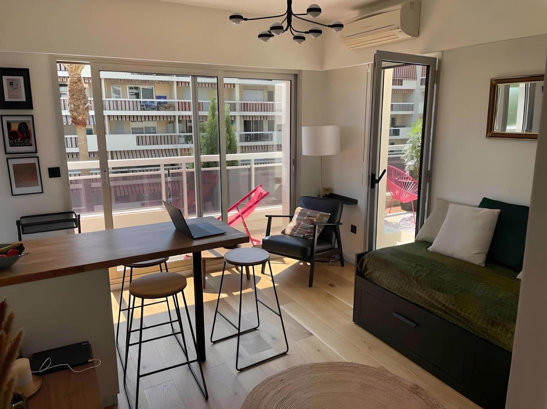 Elegant Appartement 2Pieces Piscinevue Mer Parking Vallauris Buitenkant foto